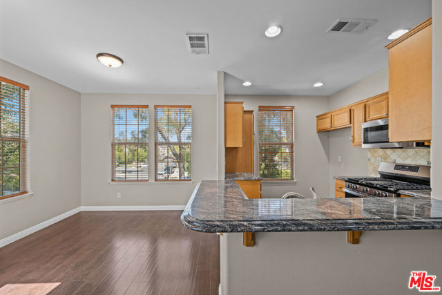 24136 Victoria Lane 23