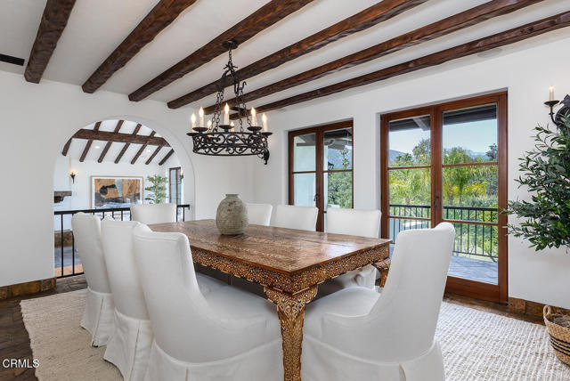 Detail Gallery Image 13 of 77 For 4144 Chevy Chase Dr, La Canada Flintridge,  CA 91011 - 5 Beds | 4/4 Baths
