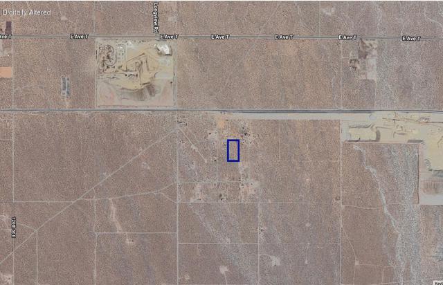 139 th Street East & Avenue T10, Pearblossom CA: https://media.crmls.org/mediaz/f5232188-5212-4296-960c-305148548c1a.jpg