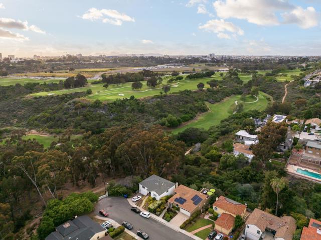 2810 Ivy Street, San Diego CA: https://media.crmls.org/mediaz/f523de9f-e32b-40a5-819e-17b060ad3d6c.jpg
