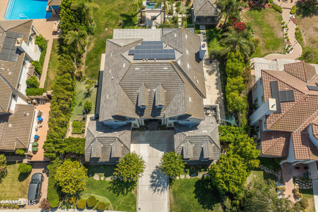 12430 Nelson Road, Moorpark CA: https://media.crmls.org/mediaz/f525dabf-dead-4642-ba19-04655112dd75.jpg