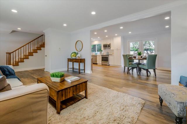 621 Monterey Avenue, Capitola CA: https://media.crmls.org/mediaz/f52642c6-7d8a-4040-b670-89dcce2fbfb3.jpg