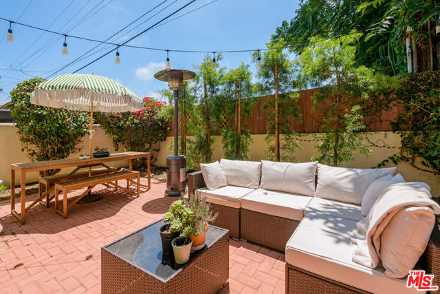 2 Bed Home for Sale in Culver City, California