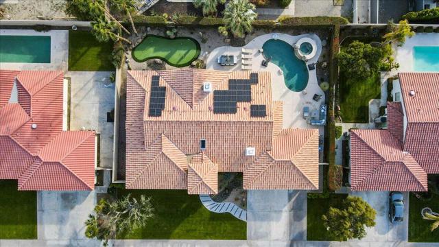 2451 Quincy Way, Palm Springs CA: https://media.crmls.org/mediaz/f527ee04-6a28-46db-9213-4b901e227c55.jpg