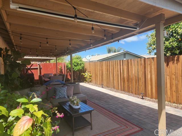 4430 Avenida Del Gado, Oceanside CA: https://media.crmls.org/mediaz/f528499f-6762-4ffc-a4fe-56ec10cb032b.jpg