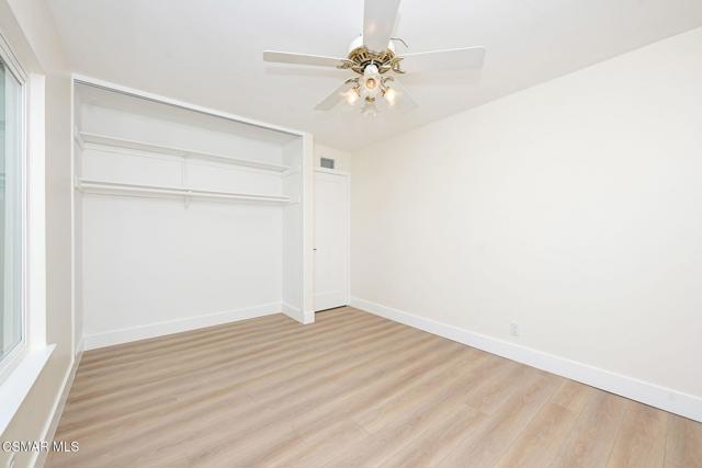 2091 Marter Avenue, Simi Valley CA: https://media.crmls.org/mediaz/f52875bd-97de-4b44-9f9b-f2a84f8e47ba.jpg