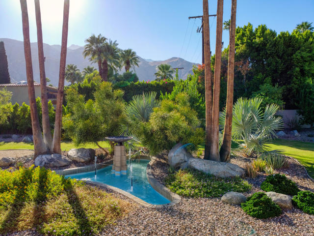 197 W Via Lola #6, Palm Springs, CA 92262