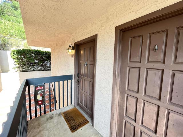 Image 6 of 36 For 2582 Del Mar Heights Road 17