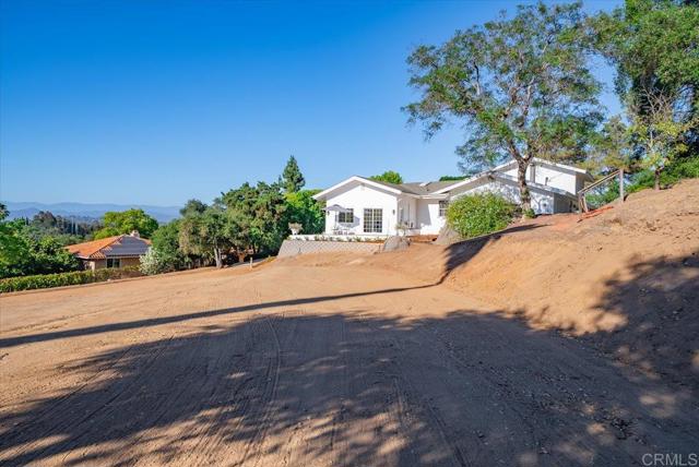 Detail Gallery Image 41 of 67 For 1015 Vereda Callada, Escondido,  CA 92029 - 4 Beds | 2/1 Baths