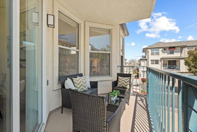 700 Baltic Circle, Redwood City CA: https://media.crmls.org/mediaz/f529fb21-7daa-4b40-acde-c7c5ef8633cc.jpg