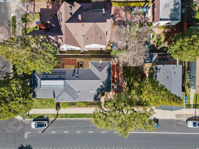 690 S K St, Livermore CA: https://media.crmls.org/mediaz/f52a867b-8207-42f2-b141-e27c8c7e7262.jpg