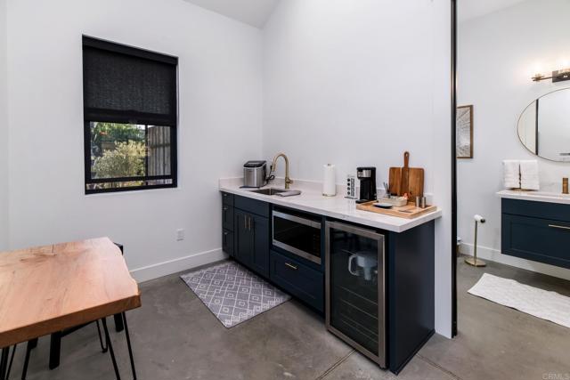 35715 Calle Nopal, Temecula CA: https://media.crmls.org/mediaz/f52b707c-e6d9-425b-a226-c4698d879d39.jpg