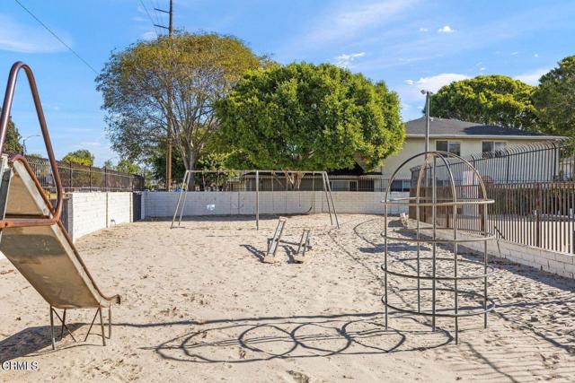 Detail Gallery Image 9 of 26 For 2690 Anchor Ave, Port Hueneme,  CA 93041 - 2 Beds | 1 Baths