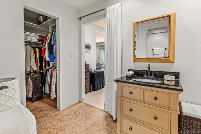 2003 Costa Del Mar Rd, Carlsbad CA: https://media.crmls.org/mediaz/f52c09e0-c93b-4074-8d3a-f46d03b3b65a.jpg