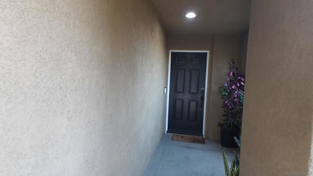 843 Caminito Las Olas, Chula Vista CA: https://media.crmls.org/mediaz/f52c4941-b0ef-49dd-b91a-d169e08ea366.jpg