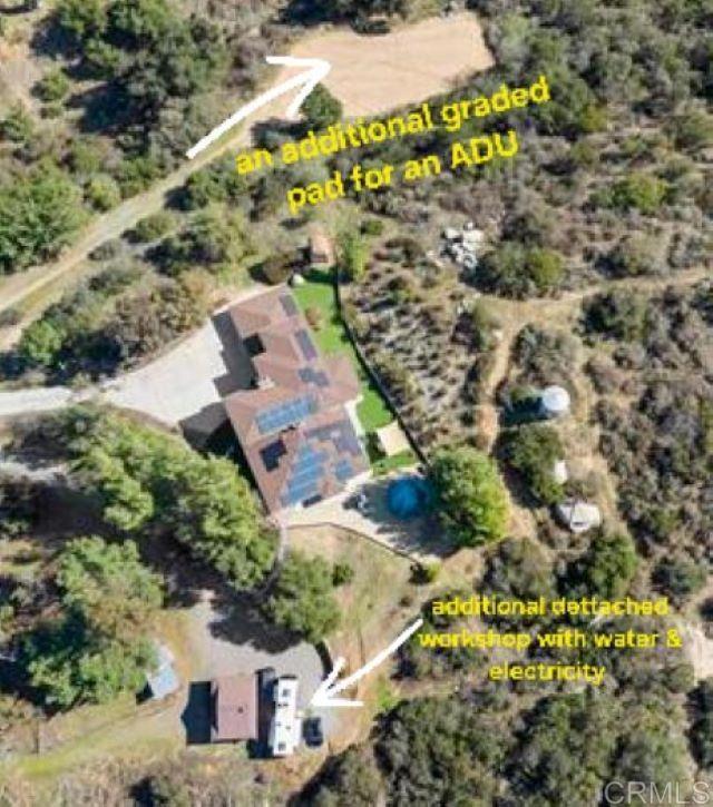 6433 Dehesa Road, El Cajon CA: https://media.crmls.org/mediaz/f52d8f07-22d6-414e-aa06-e0f18285d4e3.jpg