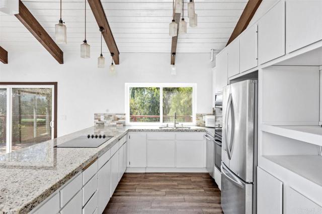 Detail Gallery Image 19 of 58 For 28655 Miller Rd, Valley Center,  CA 92082 - 4 Beds | 2/1 Baths