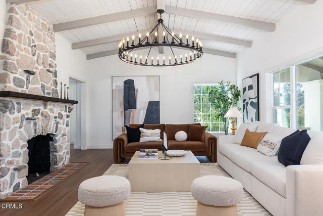 Detail Gallery Image 8 of 46 For 2345 Orange Cove Ave, La Crescenta,  CA 91214 - 5 Beds | 4/1 Baths