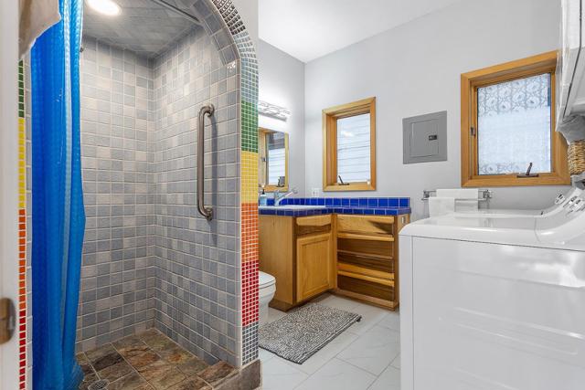 14275 Saratoga Avenue, Saratoga CA: https://media.crmls.org/mediaz/f5319744-fbc4-4f53-96c8-5374cb4d5363.jpg