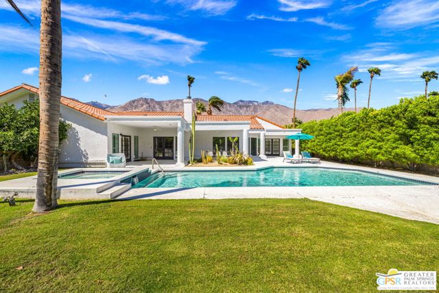 38262 W Maracaibo Circle, Palm Springs CA: https://media.crmls.org/mediaz/f531e51d-e564-430d-a0a7-fd213d443933.jpg