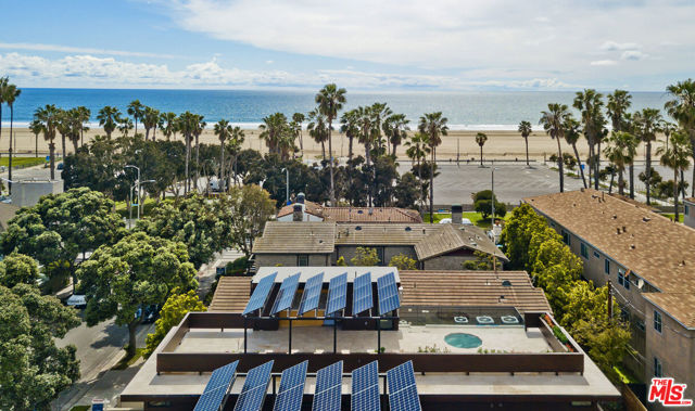 139 Hollister Avenue, Santa Monica CA: https://media.crmls.org/mediaz/f532895f-2212-4f6d-986b-0d94439960b5.jpg