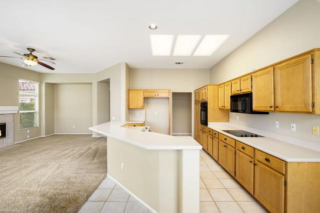 78462 Palm Tree Avenue, Palm Desert CA: https://media.crmls.org/mediaz/f53308fe-4cdb-400b-8c9d-cf2c2f2ba414.jpg