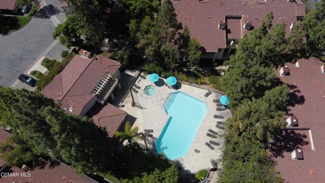 5824 Oak Bend Lane, Oak Park CA: https://media.crmls.org/mediaz/f5333042-a04f-4e2e-9fb4-4b9db62da7bf.jpg