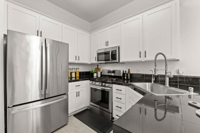 5666 Belleza Drive, Pleasanton CA: https://media.crmls.org/mediaz/f533833f-99f6-4fd8-94b7-36082e415bfe.jpg