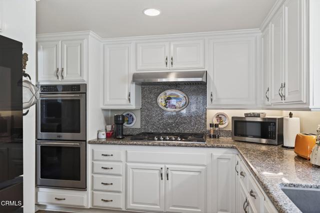 Detail Gallery Image 18 of 52 For 116 Pasadena Ave, Oxnard,  CA 93035 - 3 Beds | 2/1 Baths