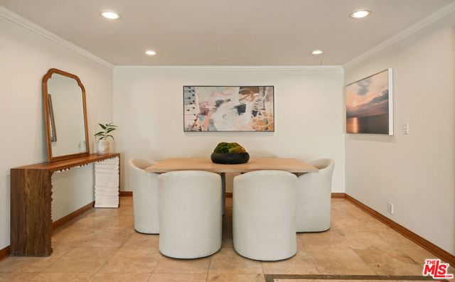 1230 Horn Avenue, 201 photo 5