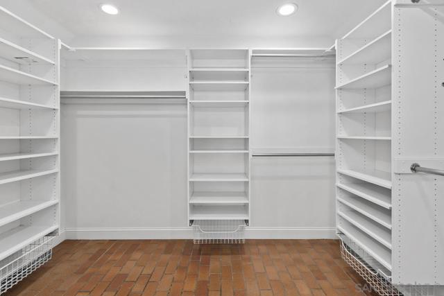 755 F Ave, Coronado CA: https://media.crmls.org/mediaz/f535d215-8d86-4e95-af91-df129390e646.jpg