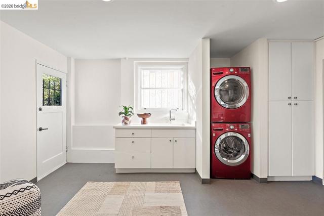 Image 37 of 54 For 450 Vermont Ave