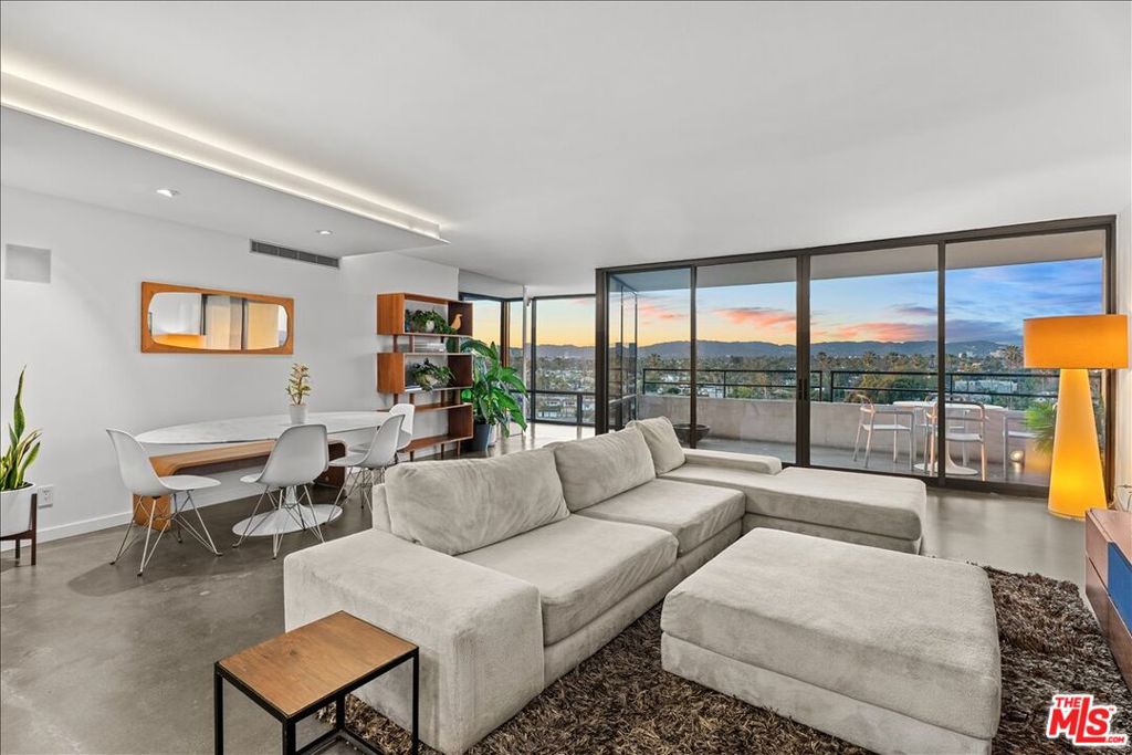 4316 Marina City Drive #327