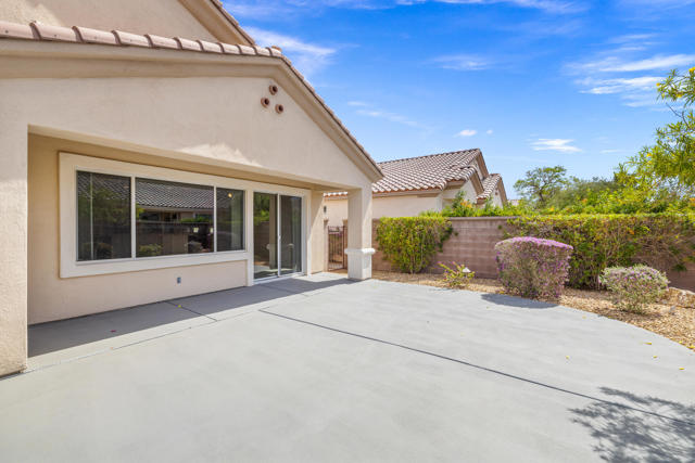 78687 Stansbury Court, Palm Desert CA: https://media.crmls.org/mediaz/f53b2daf-2ba8-488a-a047-759be88a9501.jpg