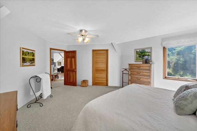 5224 Twin Falls Road, Morgan Hill CA: https://media.crmls.org/mediaz/f53b4014-7790-4d9b-a290-08a3a8b50ac7.jpg