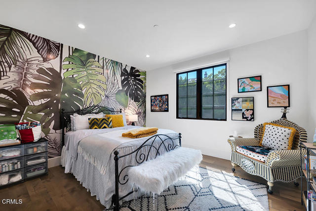 45 Valley Vista Drive, Camarillo CA: https://media.crmls.org/mediaz/f53bcd99-d640-4c77-9611-d9aca7164950.jpg