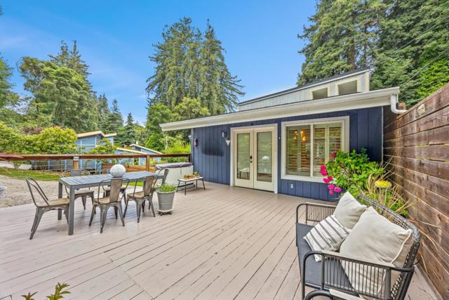 321 Valencia Road, Aptos CA: https://media.crmls.org/mediaz/f53c9e9e-705a-4527-a8c2-e08b3966474c.jpg