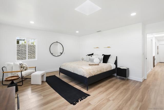 1110 Sea Village Dr, Cardiff by the Sea CA: https://media.crmls.org/mediaz/f53cda06-76b0-4c59-9575-d56a41d32f22.jpg