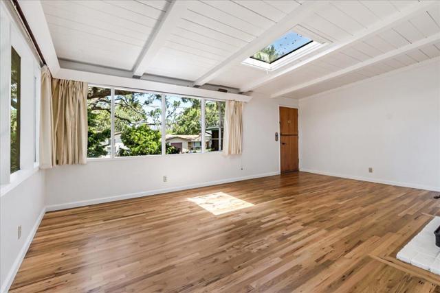 799 Lottie Street, Monterey CA: https://media.crmls.org/mediaz/f53d7af8-eeb7-4814-9b19-c2925c49af18.jpg