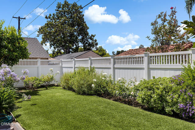 49 Annandale Road, Pasadena CA: https://media.crmls.org/mediaz/f53d8928-4895-4216-8479-856d8e24da5b.jpg