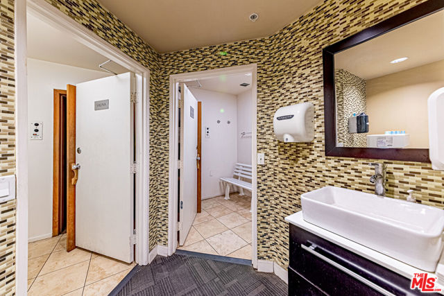 620 S Gramercy Place, Los Angeles CA: https://media.crmls.org/mediaz/f53dd5b5-e4df-40a1-aec1-86b4dc460e3b.jpg