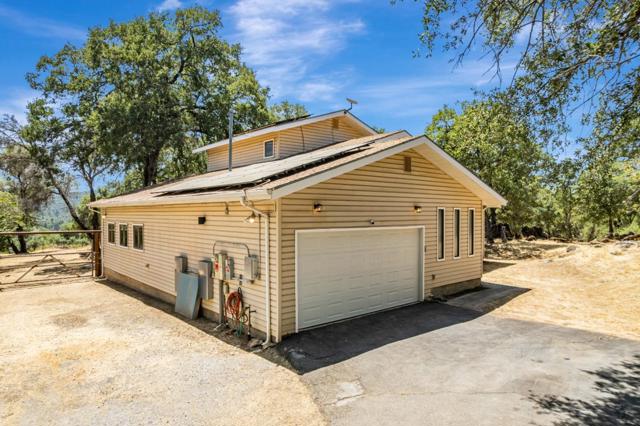3748 Baldwin Drive, Placerville CA: https://media.crmls.org/mediaz/f53e0a30-08e9-453e-987a-61c13ba59331.jpg