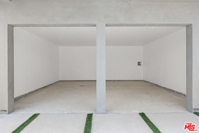 11010 Hortense Street, North Hollywood CA: https://media.crmls.org/mediaz/f53f1170-d513-42a6-b6cf-432cd21c6ae0.jpg