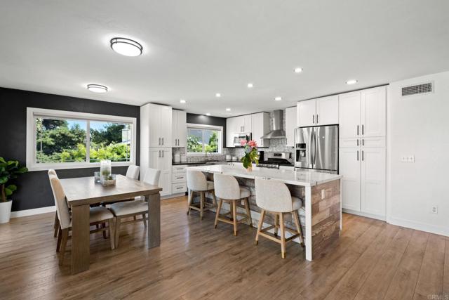 2548 Katherine Court, El Cajon CA: https://media.crmls.org/mediaz/f53fa5a8-7954-4b2d-8a1b-d4cce1cc22b4.jpg