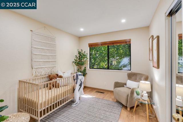410 Beacon Ridge Lane, Walnut Creek CA: https://media.crmls.org/mediaz/f5403443-1875-4ad9-8b9d-1f54cbe1fd5f.jpg
