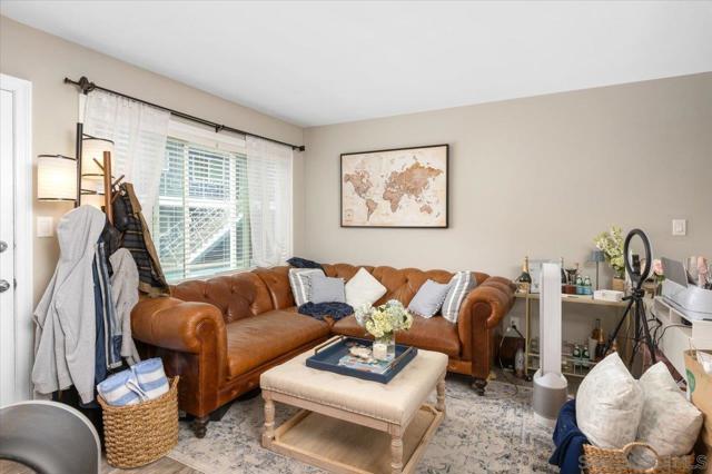 5061 Mission BLVD, San Diego CA: https://media.crmls.org/mediaz/f540391b-fb6b-4ef3-a5f5-088d5727d95f.jpg