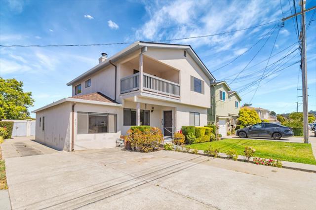 2643 Garfield Street, San Mateo CA: https://media.crmls.org/mediaz/f540bf51-fb97-4d76-9a93-0108df912659.jpg