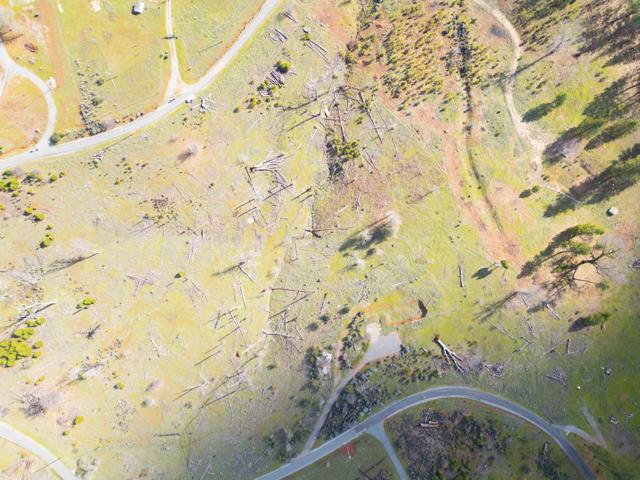 Image 3 of 24 For 5135 Old Emigrant Trail West