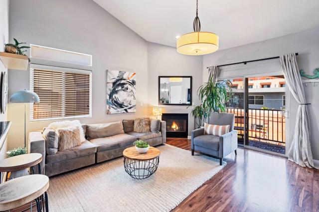 Detail Gallery Image 1 of 1 For 4658 Ohio St, San Diego,  CA 92116 - 2 Beds | 2 Baths