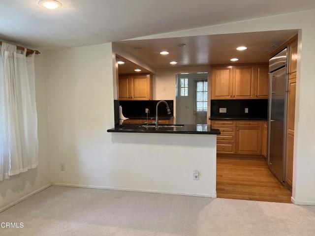 5414 Palm Drive, La Canada Flintridge CA: https://media.crmls.org/mediaz/f5417ba7-23da-4209-9400-460f5839279b.jpg